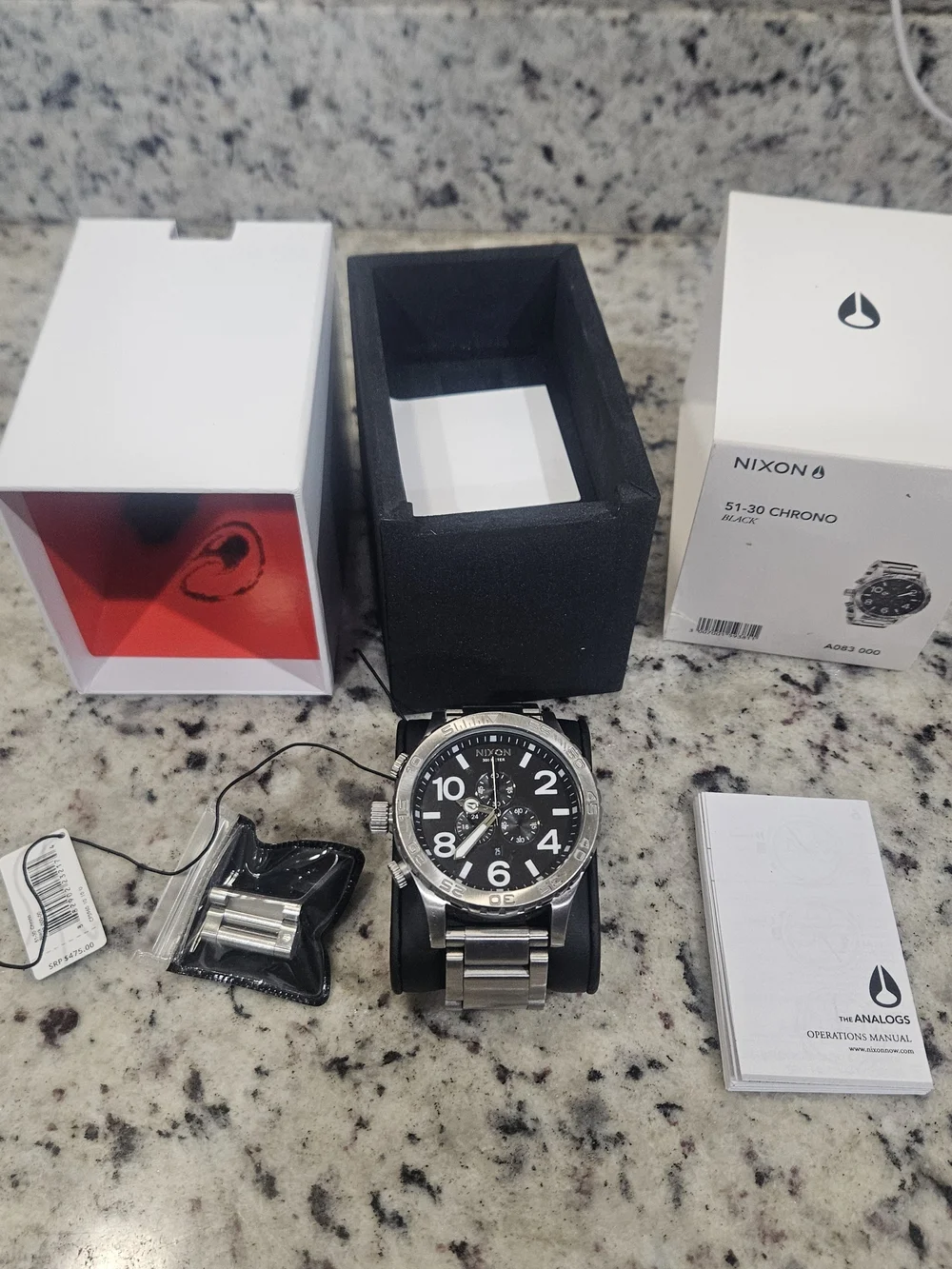 Nixon 51-30 Chrono With All Original Packaging,manuel,tags, Links In Pouch